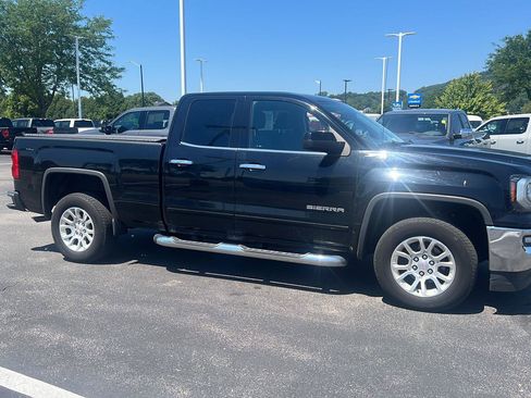 Used 2016 GMC Sierra 1500 SLE w/ SLE Value Package AWD/4WD image 3