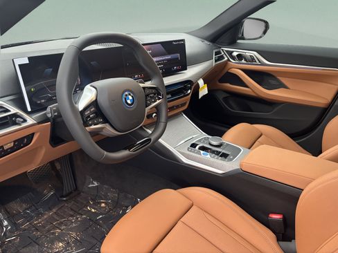 Used 2026 BMW i4 eDrive40 w/ Parking Assistance Package RWD image 20