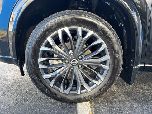 Used 2024 Nissan Rogue Platinum w/ Platinum Premium Package image 45