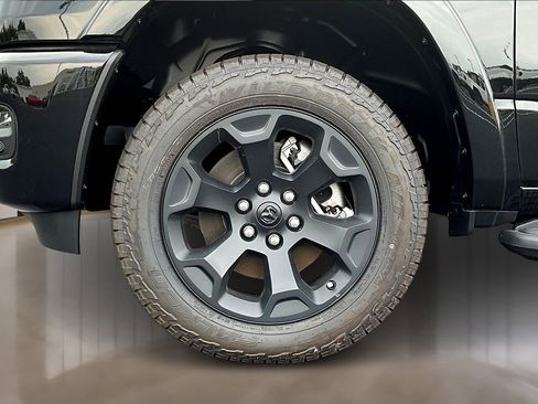 New 2025 RAM 1500 Big Horn image 13