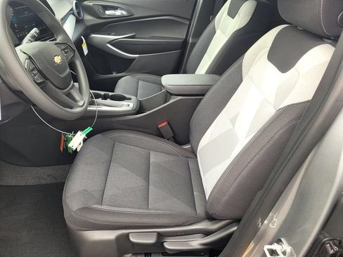New 2026 Chevrolet Trax LS w/ LS Convenience Package FWD image 14