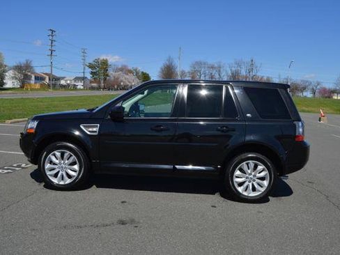 Used 2013 Land Rover LR2 HSE AWD/4WD image 6