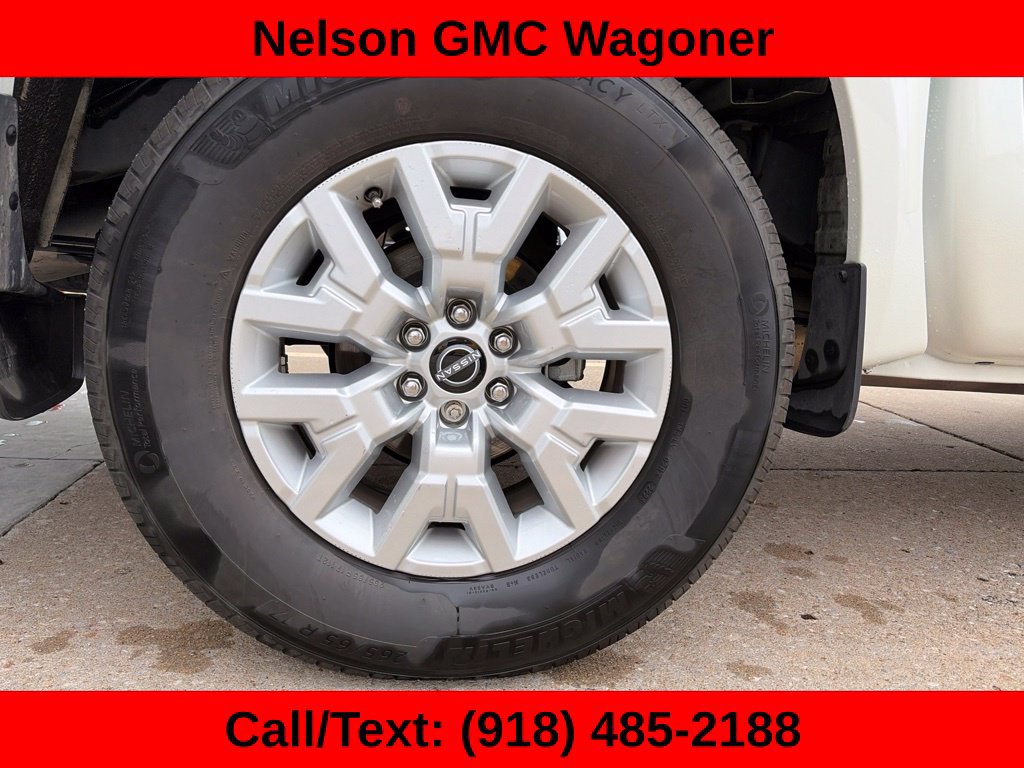 Used 2023 Nissan Frontier SV w/ SV Convenience Package RWD image 48