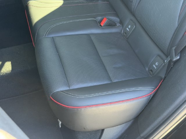 Used 2023 Buick Envision Essence w/ Technology Package I AWD/4WD image 23