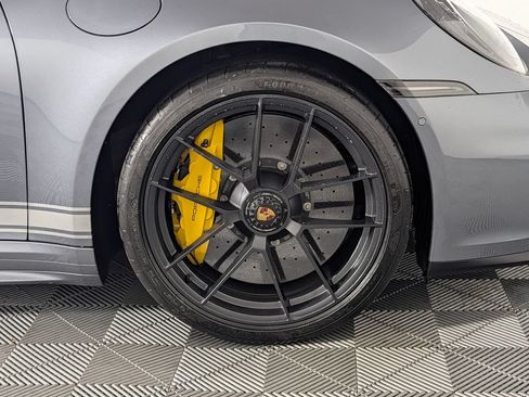 Certified 2025 Porsche 911 Carrera 4 GTS AWD/4WD image 14