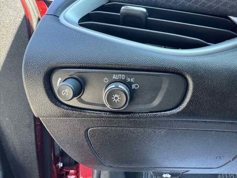 Used 2024 Chevrolet Malibu RS image 9