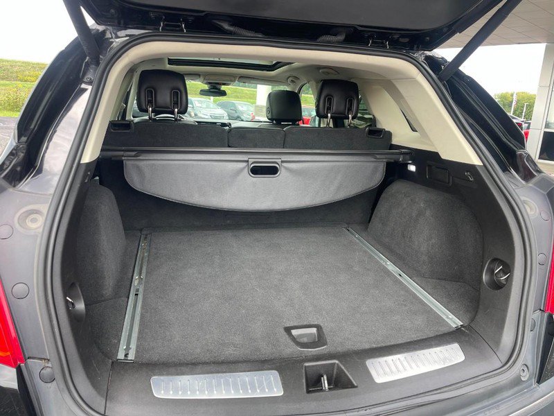 Used 2019 Cadillac XT5 Premium Luxury AWD/4WD image 16