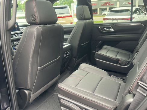 Used 2022 Chevrolet Tahoe RST w/ Luxury Package AWD/4WD image 34