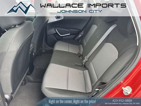 Used 2022 Kia Soul LX w/ Technology Package FWD image 32