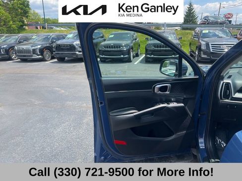 Certified 2024 Kia Sorento S w/ Panoramic Sunroof Package FWD image 26