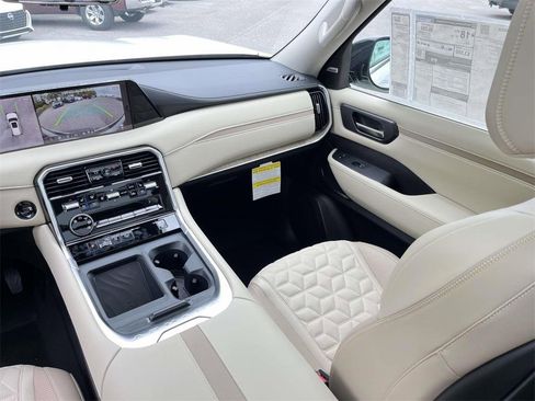 New 2026 Nissan Armada Platinum w/ Convenience Package image 30