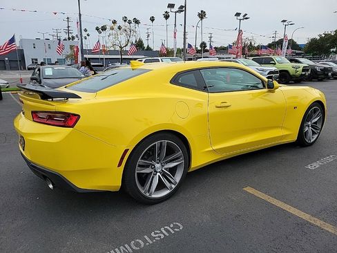 Used 2018 Chevrolet Camaro LT w/ RS Package image 7