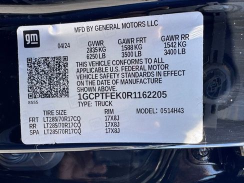 Used 2024 Chevrolet Colorado ZR2 w/ ZR2 Convenience Package III AWD/4WD image 42
