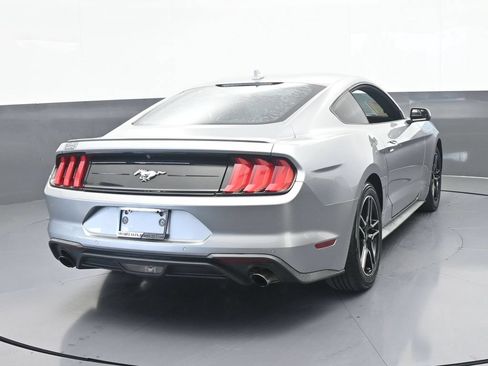 Used 2020 Ford Mustang Coupe w/ Equipment Group 101A RWD image 5