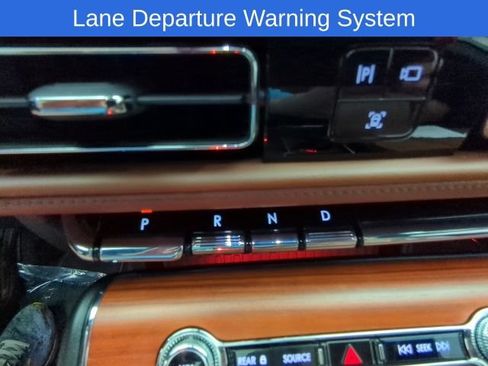 Used 2024 Lincoln Aviator Reserve w/ Equipment Group 201A AWD/4WD image 19