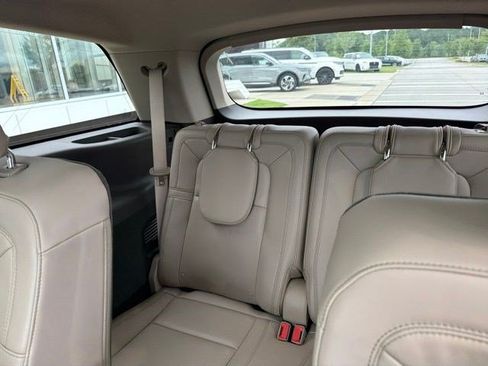 Used 2023 Lincoln Aviator Reserve w/ Equipment Group 201A AWD/4WD image 24