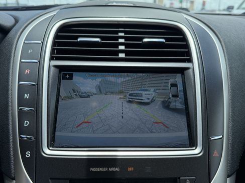 Used 2016 Lincoln MKX Premiere FWD image 24