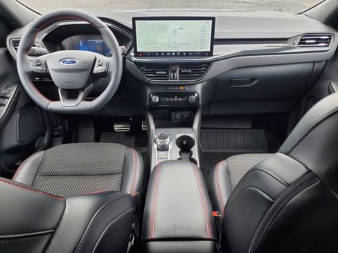 Used 2024 Ford Escape ST-Line w/ Tech Pack #1 image 7