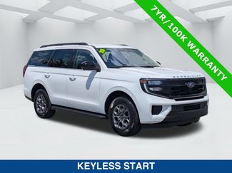 Certified 2025 Ford Expedition Active RWD video 3