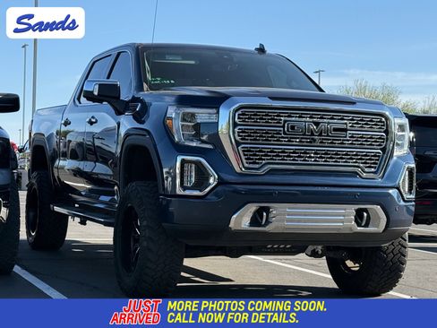 Used 2020 GMC Sierra 1500 Denali w/ Technology Package image 1
