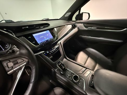 Used 2024 Cadillac XT6 Sport w/ LPO, Floor Liner Package AWD/4WD image 85