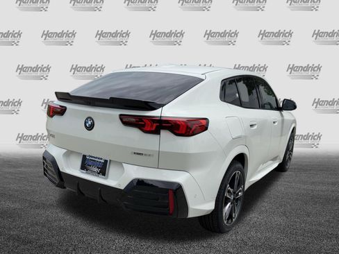 New 2026 BMW X2 xDrive28i w/ M Sport Package AWD/4WD image 10