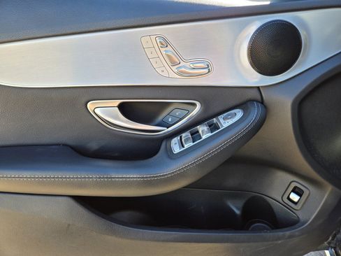 Used 2018 Mercedes-Benz C 300 Sedan image 15