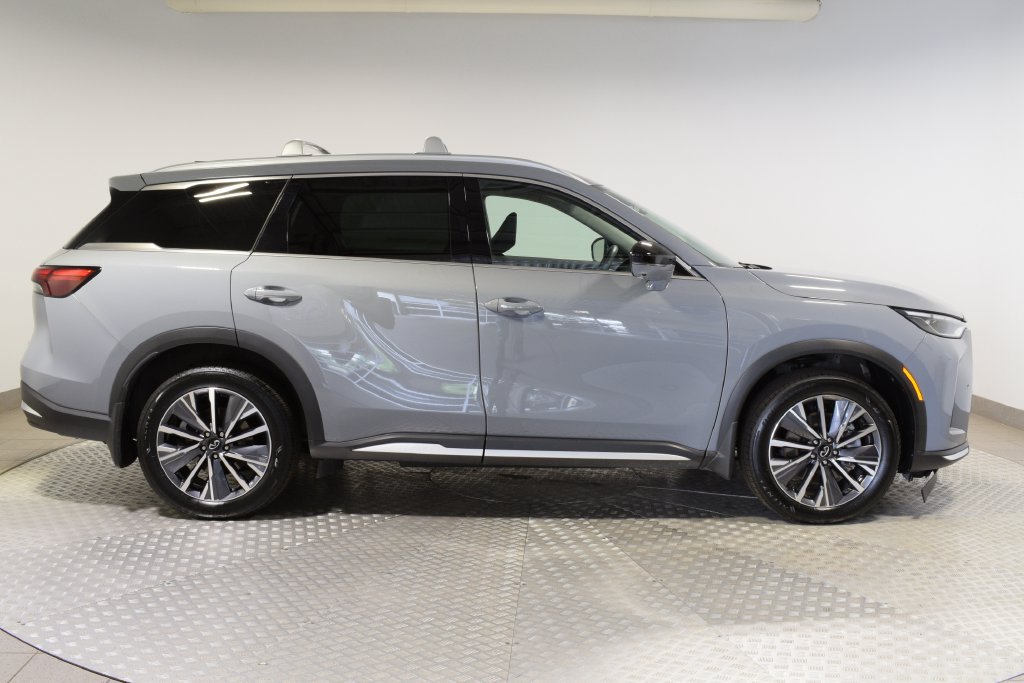 Used 2026 INFINITI QX60 Luxe w/ Family Package AWD/4WD image 13