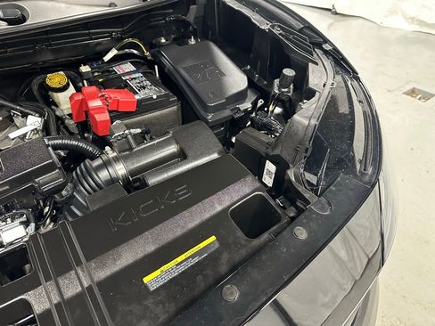 Used 2025 Nissan Kicks S AWD/4WD image 59
