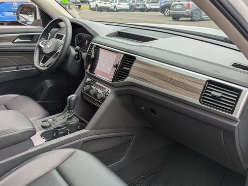 Used 2021 Volkswagen Atlas SEL AWD/4WD image 39