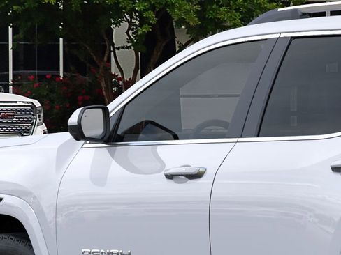 New 2026 GMC Terrain Denali image 14