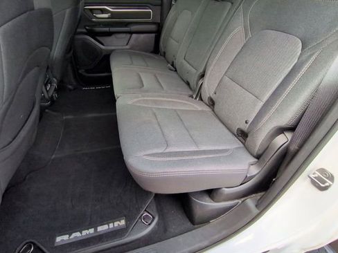 Used 2019 RAM 1500 Big Horn image 21