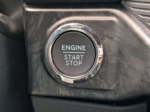 New 2025 Ford F150 Lariat w/ Equipment Group 502A High image 31