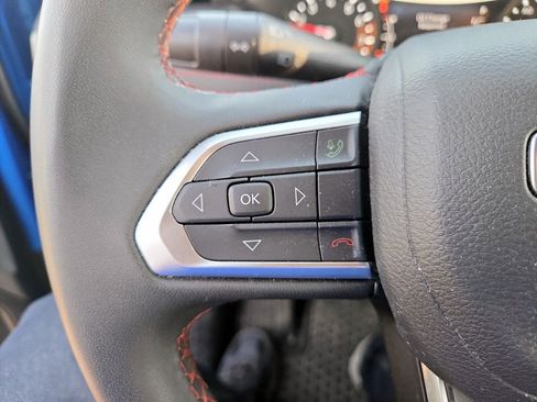 Used 2025 Jeep Compass Trailhawk AWD/4WD image 18