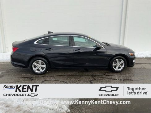 Used 2023 Chevrolet Malibu LS w/ Driver Confidence Package image 3