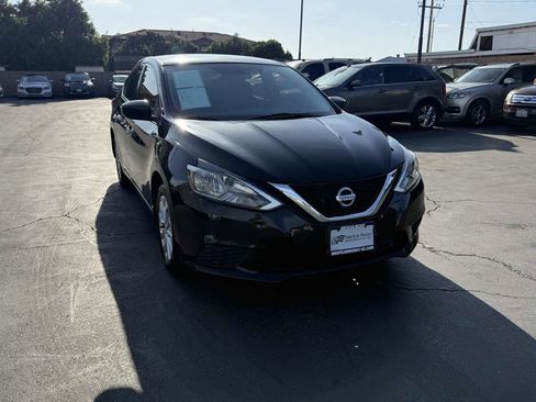 Used 2018 Nissan Sentra SV FWD image 9