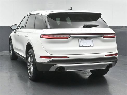 Certified 2022 Lincoln Corsair AWD w/ Equipment Group 101A image 6