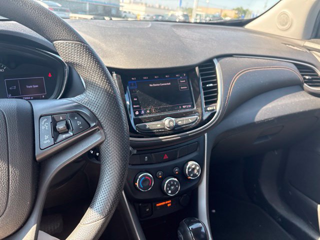 Used 2020 Chevrolet Trax LS w/ Tint and Cruise Package FWD image 10