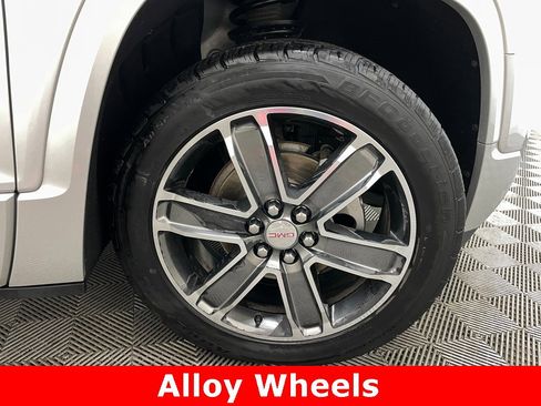 Certified 2019 GMC Acadia Denali w/ Technology Package image 54