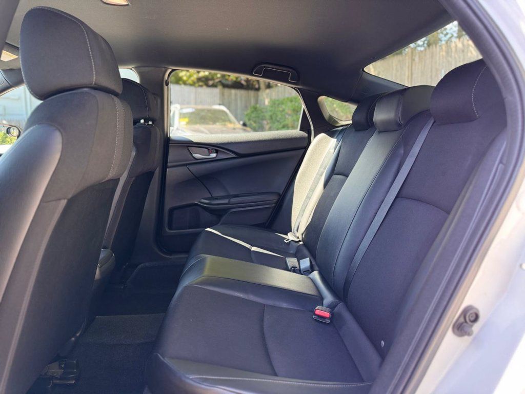 Used 2019 Honda Civic Sport image 23