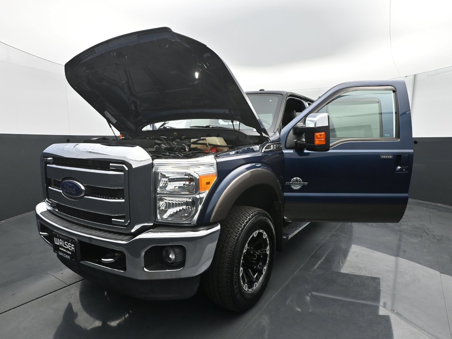 Used 2016 Ford F250 Lariat w/ Lariat Ultimate Package AWD/4WD image 29