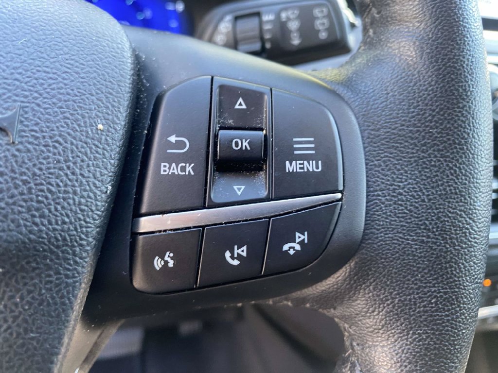 Used 2020 Ford Escape Titanium AWD/4WD image 21