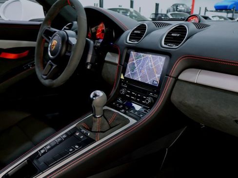 Used 2023 Porsche 718 Cayman GT4 image 30