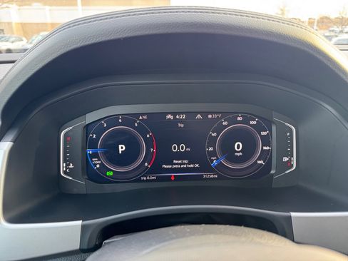 Certified 2023 Volkswagen Atlas Cross Sport SE image 19