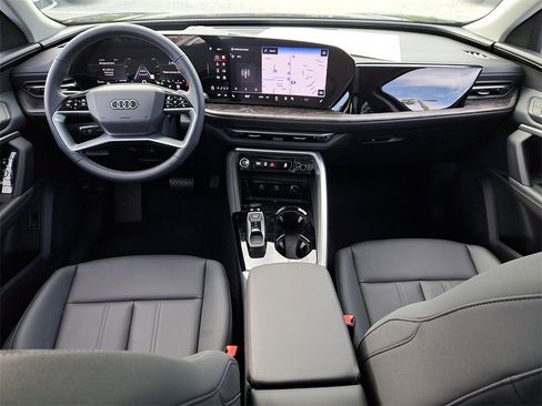 New 2025 Audi Q5 2.0T Premium Plus image 24