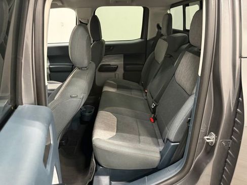 Used 2022 Ford Maverick XLT image 32