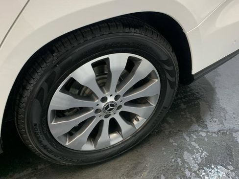 Used 2019 Mercedes-Benz GLS 450 4MATIC image 27