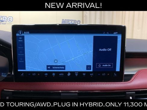 Used 2025 Lincoln Corsair Grand Touring w/ Towing Package AWD/4WD image 36