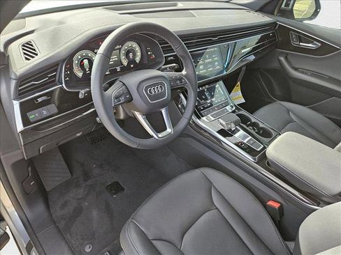 New 2025 Audi Q8 Premium w/ Black Optic Package image 3