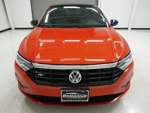 Used 2021 Volkswagen Jetta R-Line w/ R-Line Cold Weather Package image 2